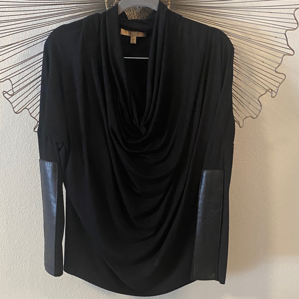 Red  23 Long Leather Trim Sleeve Black Top Size L